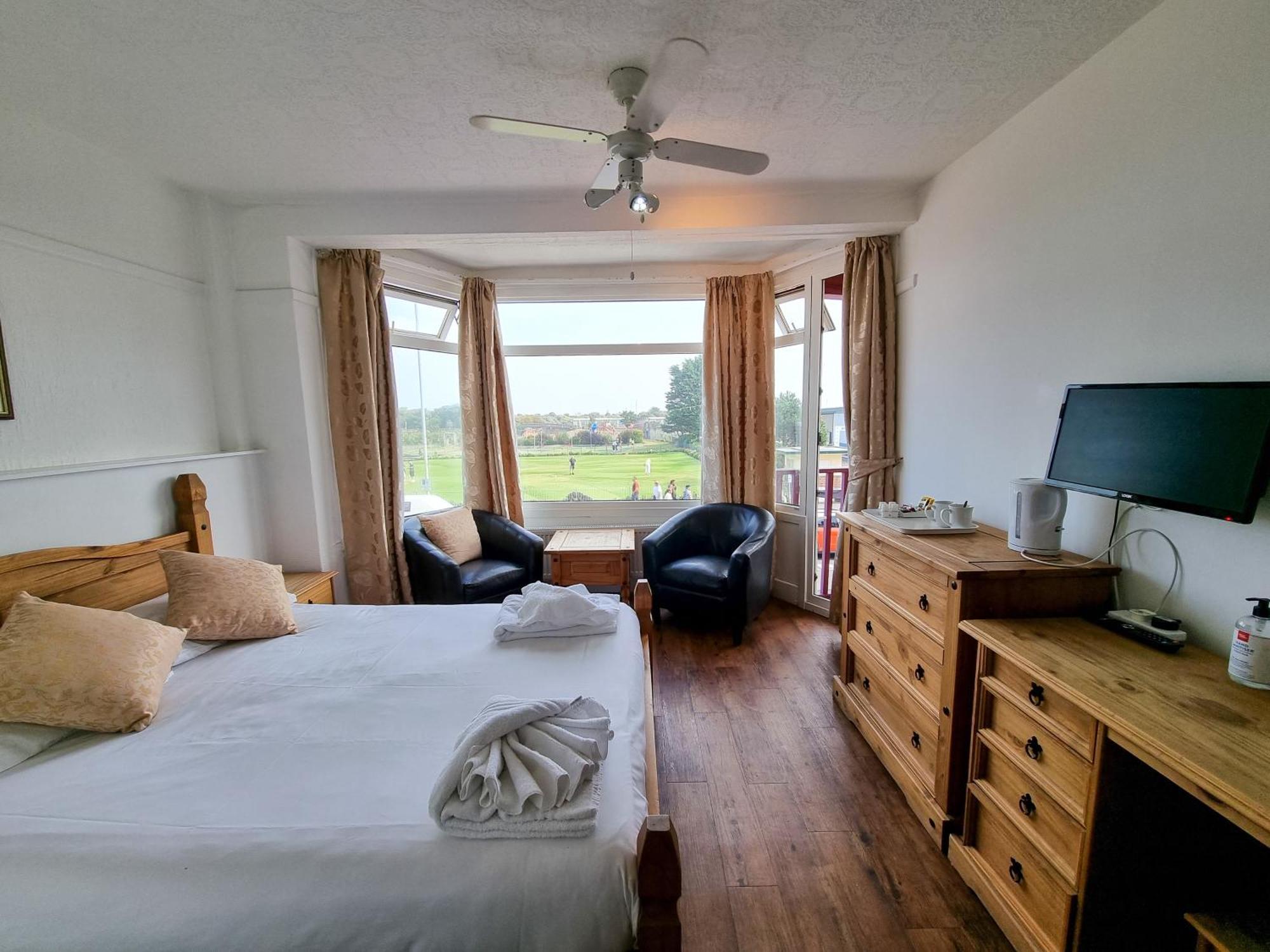 The Grand Hotel Skegness Buitenkant foto